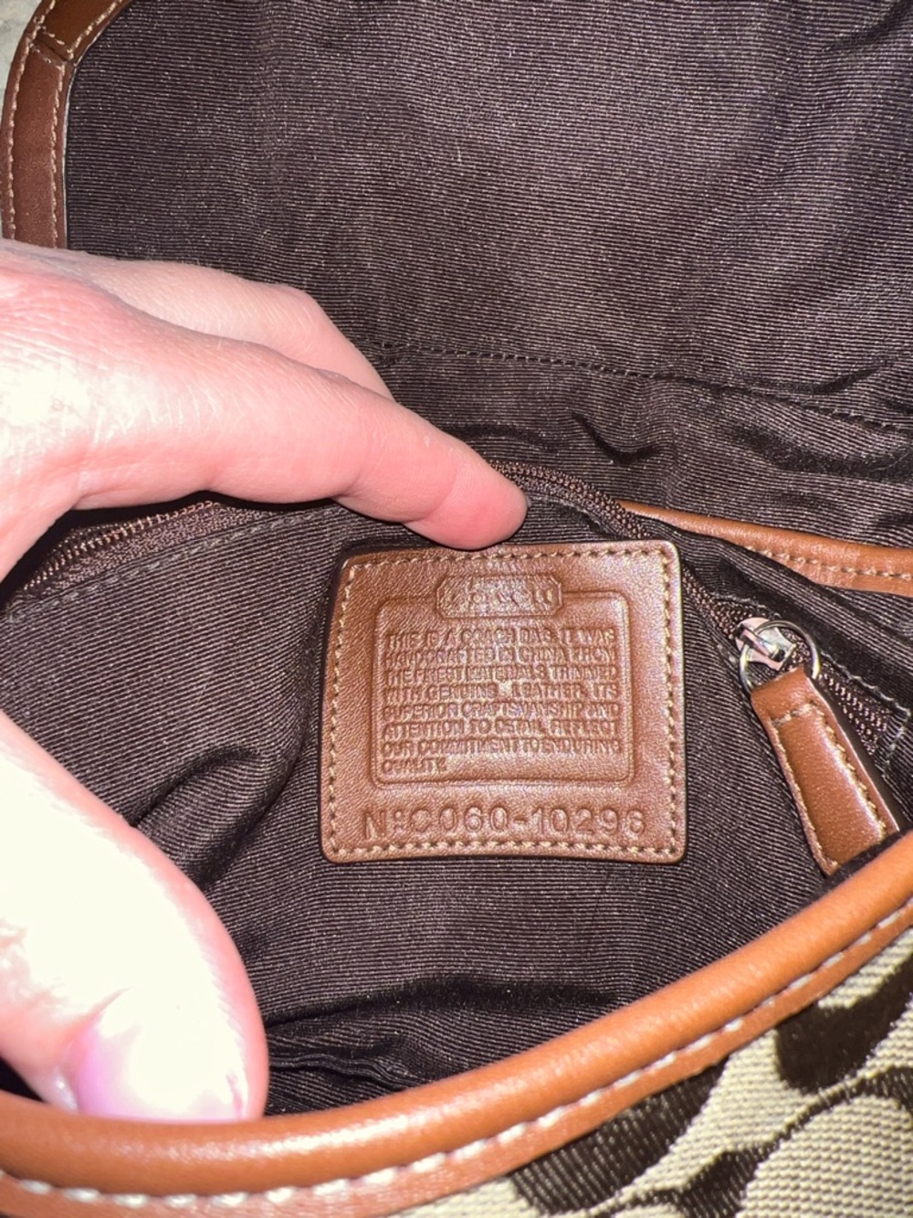 COACH soho buckle shoulder bag - Picture 8 of 8